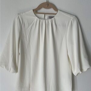 H&M Ivory Bubble Sleeve Round Neck Lined 3/4 Sleeve Button Blouse Women
